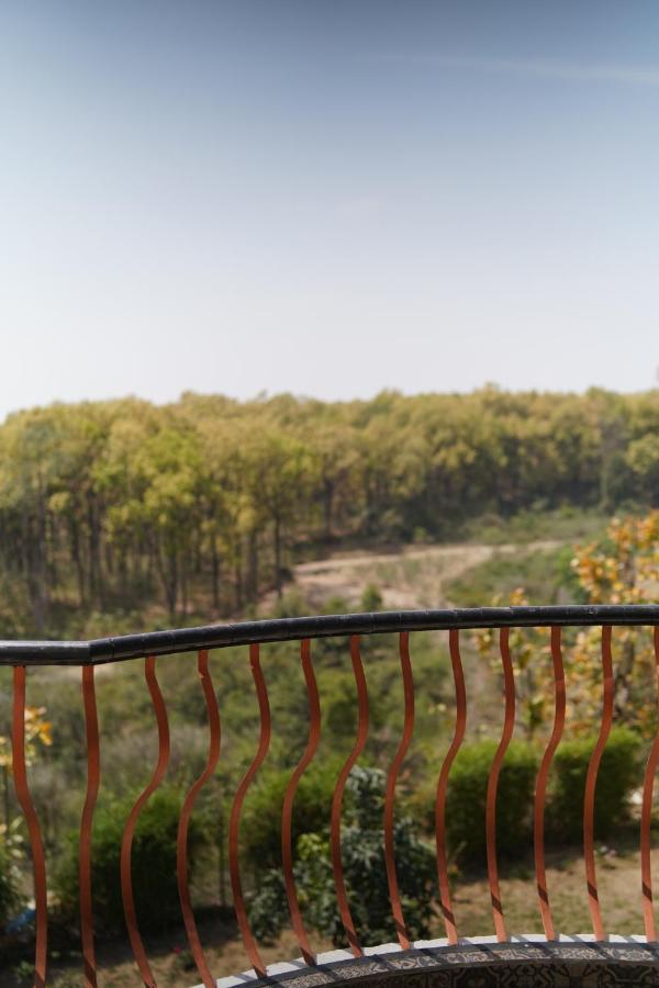 Aar Resort & Spa Jhājra Kültér fotó