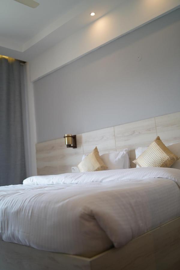 Aar Resort & Spa Jhājra Kültér fotó